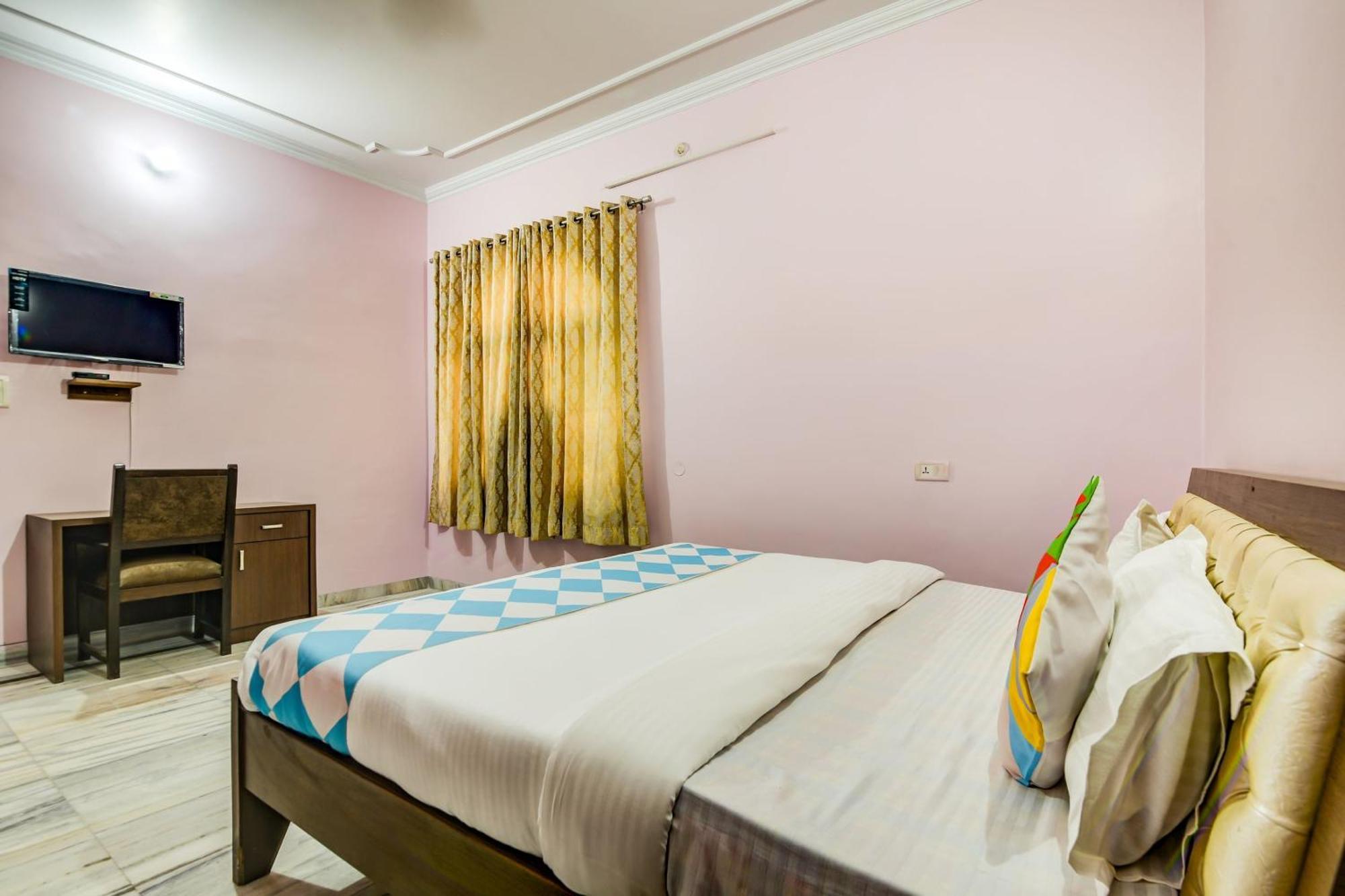 Hotel O Vimal Vatika Lucknow Esterno foto