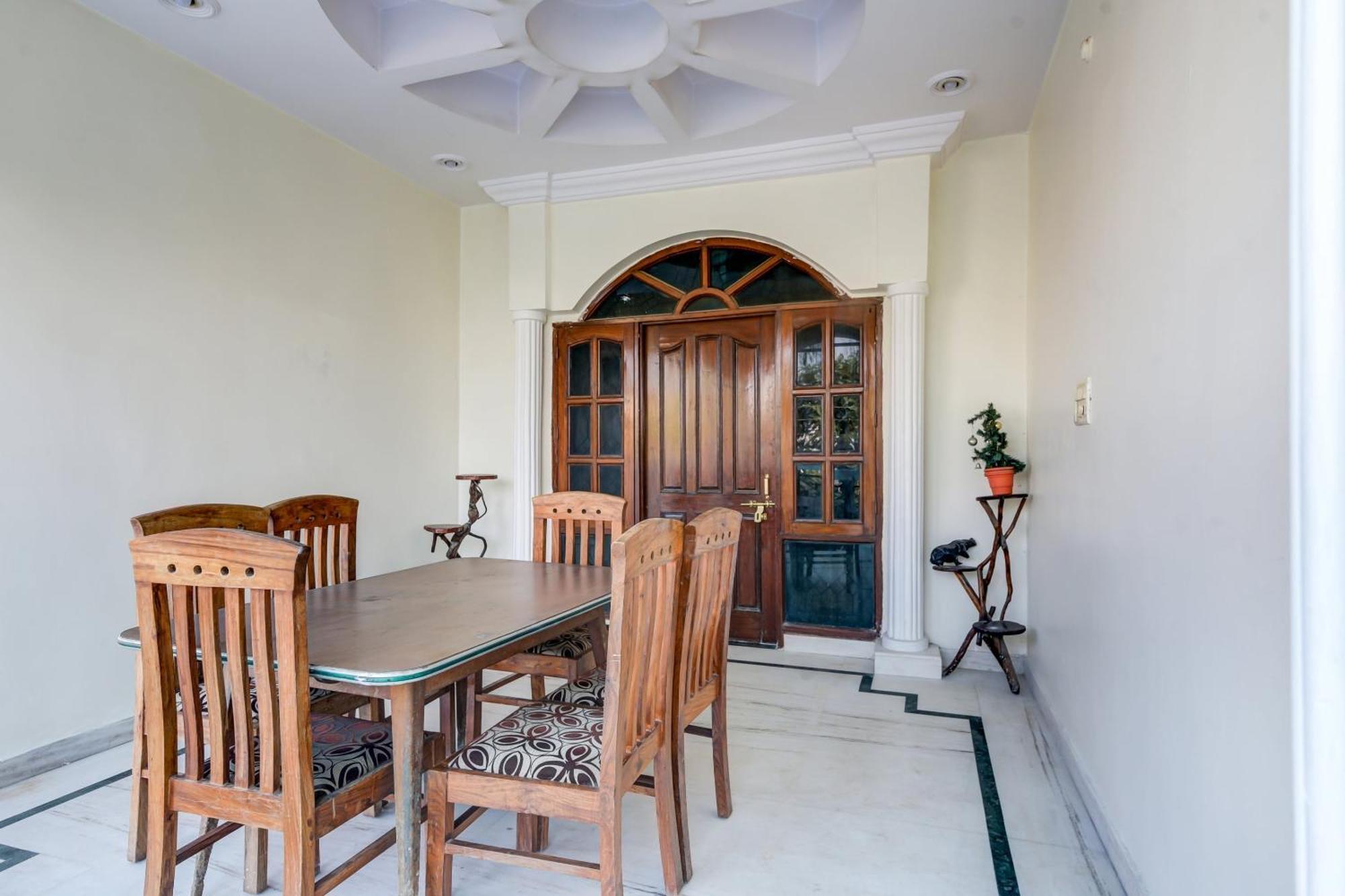 Hotel O Vimal Vatika Lucknow Esterno foto