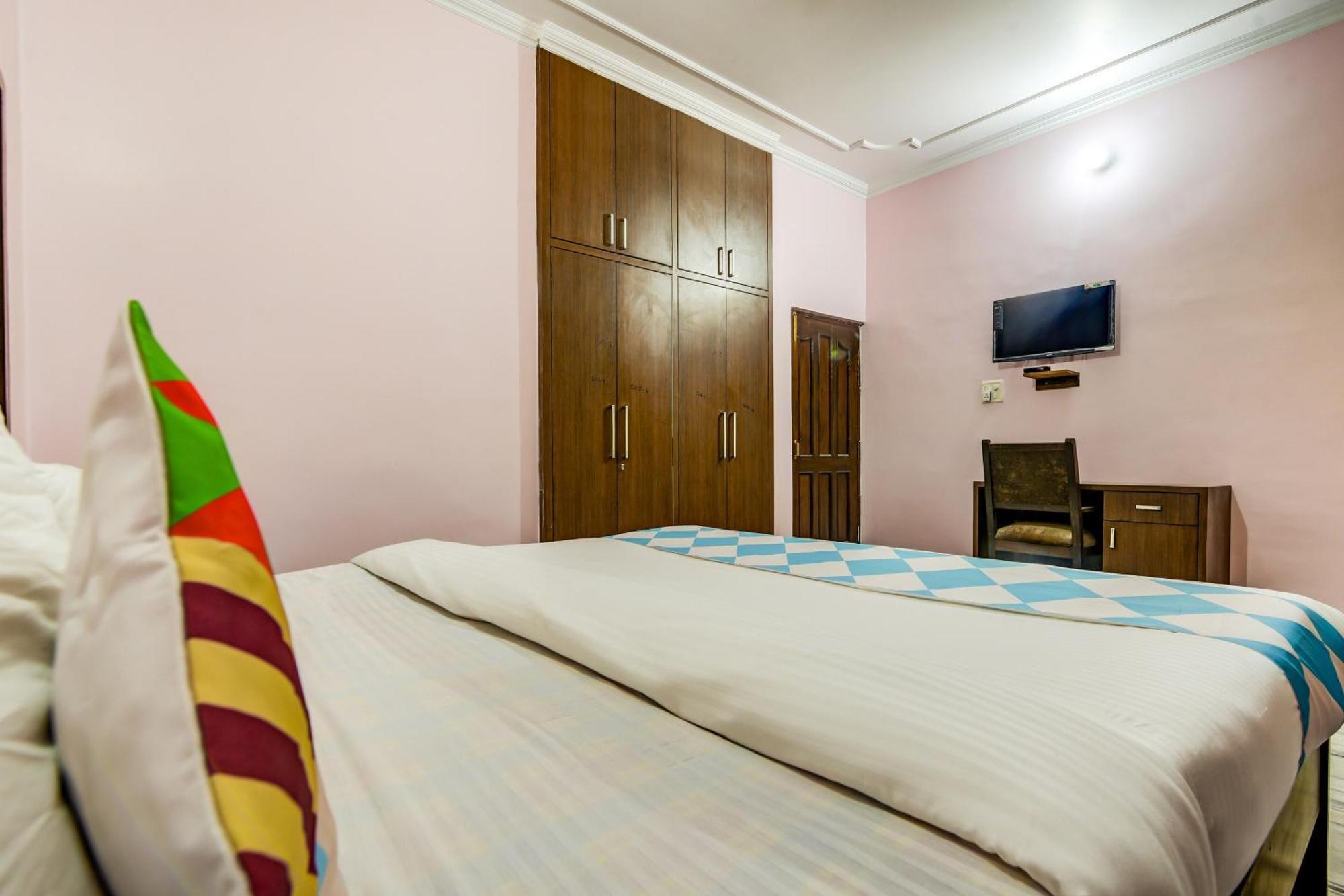 Hotel O Vimal Vatika Lucknow Esterno foto